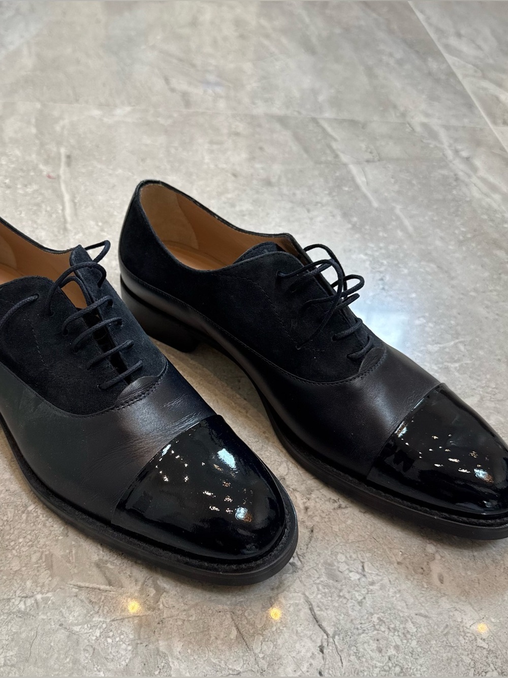 Black Women's Cap-Toe Lace-Up Dress Oxfords